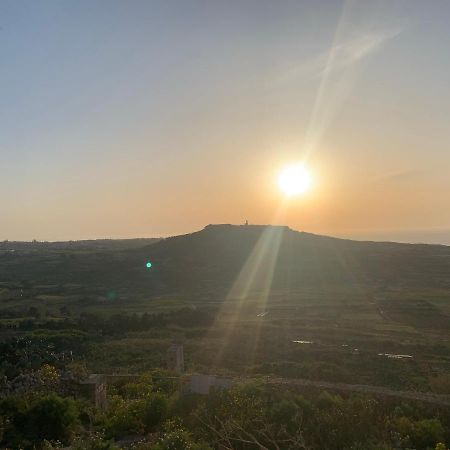 Tac-Cnic Heritage Living Apartment - Spectacular Views Zebbug  Buitenkant foto